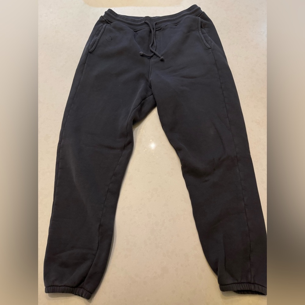 Outdoor voices men’s sweatpants